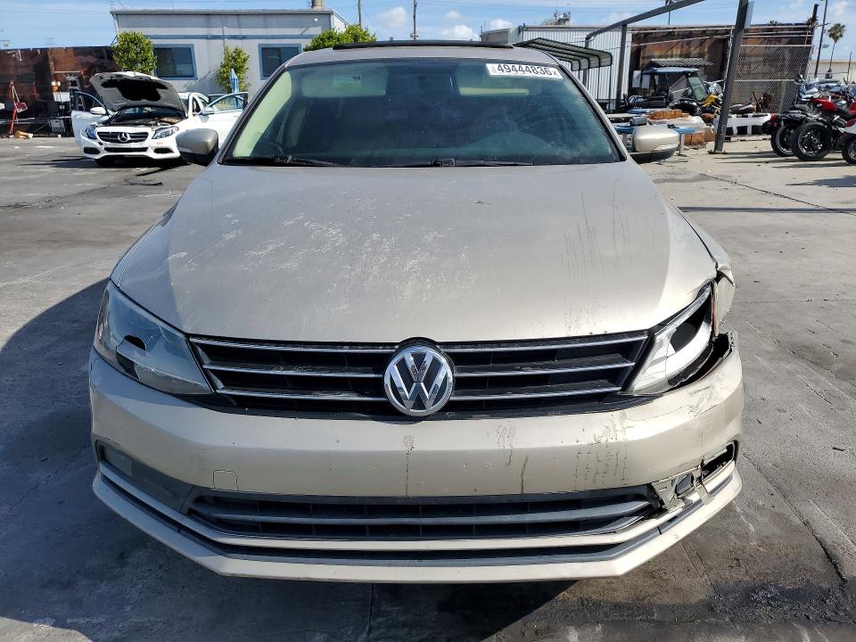 2015 Volkswagen Jetta მანქანა იყიდება აუქციონზე, vin: 3VWD17AJ7FM229843, აუქციონის ნომერი: 49444836