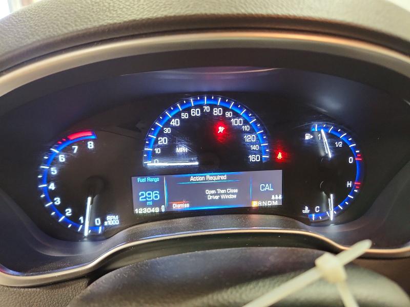 47641586 :رقم المزاد ، 3GYFNEE39FS630297 vin ، 2015 Cadillac Srx مزاد بيع