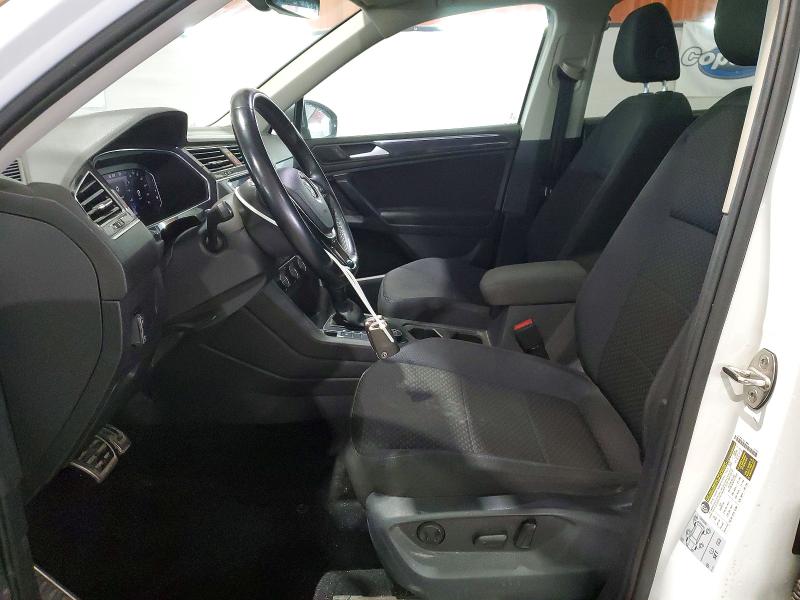 51489046 :رقم المزاد ، 3VV2B7AX7MM098942 vin ، 2021 Volkswagen Tiguan مزاد بيع