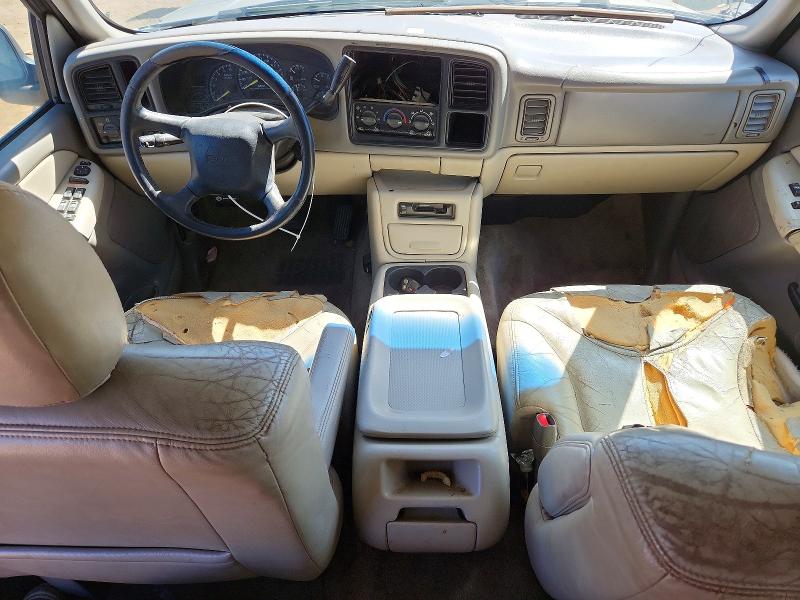 48607526 :رقم المزاد ، 3GKEC16T0YG201560 vin ، 2000 Gmc Yukon Xl مزاد بيع