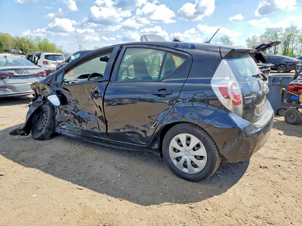 2013 Toyota Prius C მანქანა იყიდება აუქციონზე, vin: JTDKDTB38D1533090, აუქციონის ნომერი: 50085436