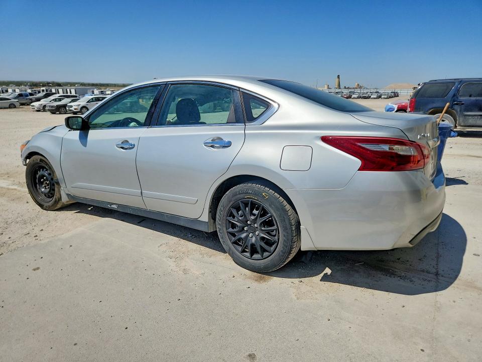 Продажа на аукционе авто 2018 Nissan Altima, vin: 1N4AL3AP6JC237249, номер лота: 50748236