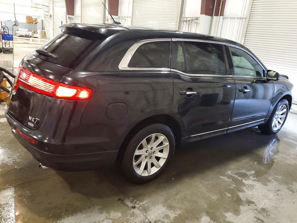 48193286 :رقم المزاد ، 2LMHJ5NK7FBL02898 vin ، 2015 Lincoln Mkt مزاد بيع
