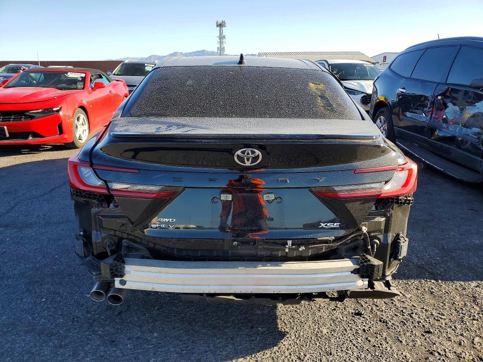51660846 :رقم المزاد ، 4T1DBADK6SU526296 vin ، 2025 Toyota Camry مزاد بيع