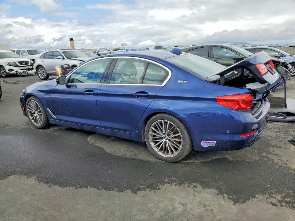 50883026 :رقم المزاد ، WBAJA9C52KB393954 vin ، 2019 Bmw 530e مزاد بيع