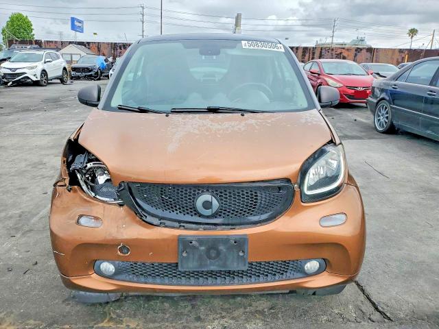 2017 Smart Fortwo მანქანა იყიდება აუქციონზე, vin: WMEFJ5DA0HK175101, აუქციონის ნომერი: 50830506