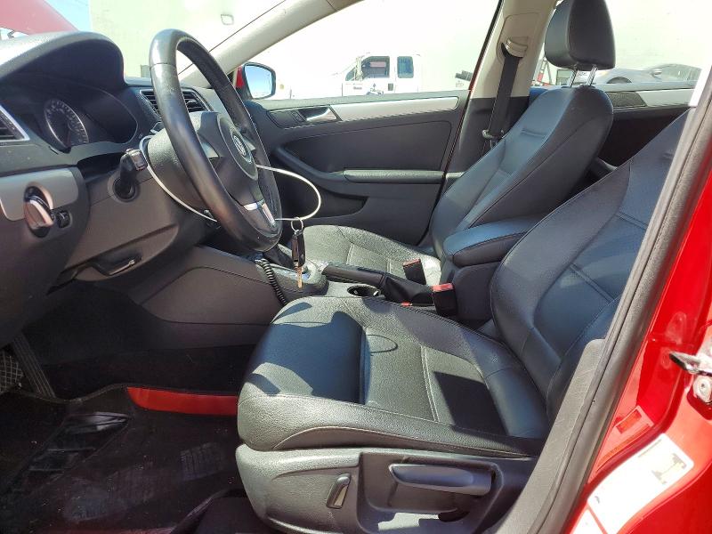 52170526 :رقم المزاد ، 3VWDP7AJ0DM206657 vin ، 2013 Volkswagen Jetta مزاد بيع