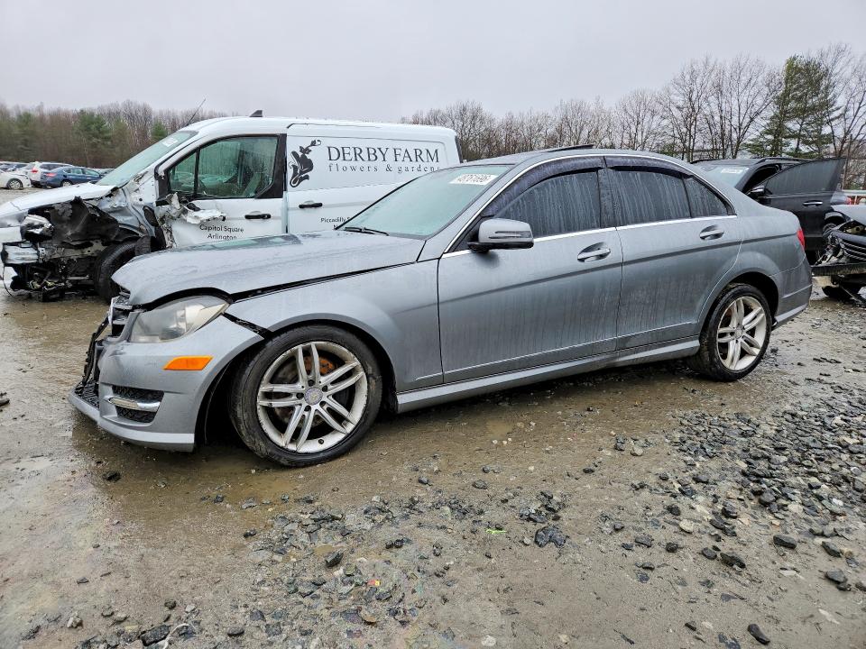 Продаж на аукціоні авто 2014 Mercedes-benz C, vin: WDDGF8AB5ER311217, номер лоту: 48761696