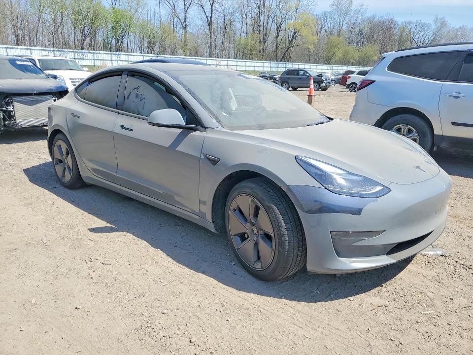 50885526 :رقم المزاد ، 5YJ3E1EB0NF337159 vin ، 2022 Tesla Model 3 مزاد بيع