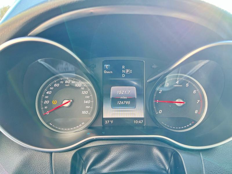 2015 Mercedes-benz C მანქანა იყიდება აუქციონზე, vin: 55SWF4KB0FU003746, აუქციონის ნომერი: 48672546