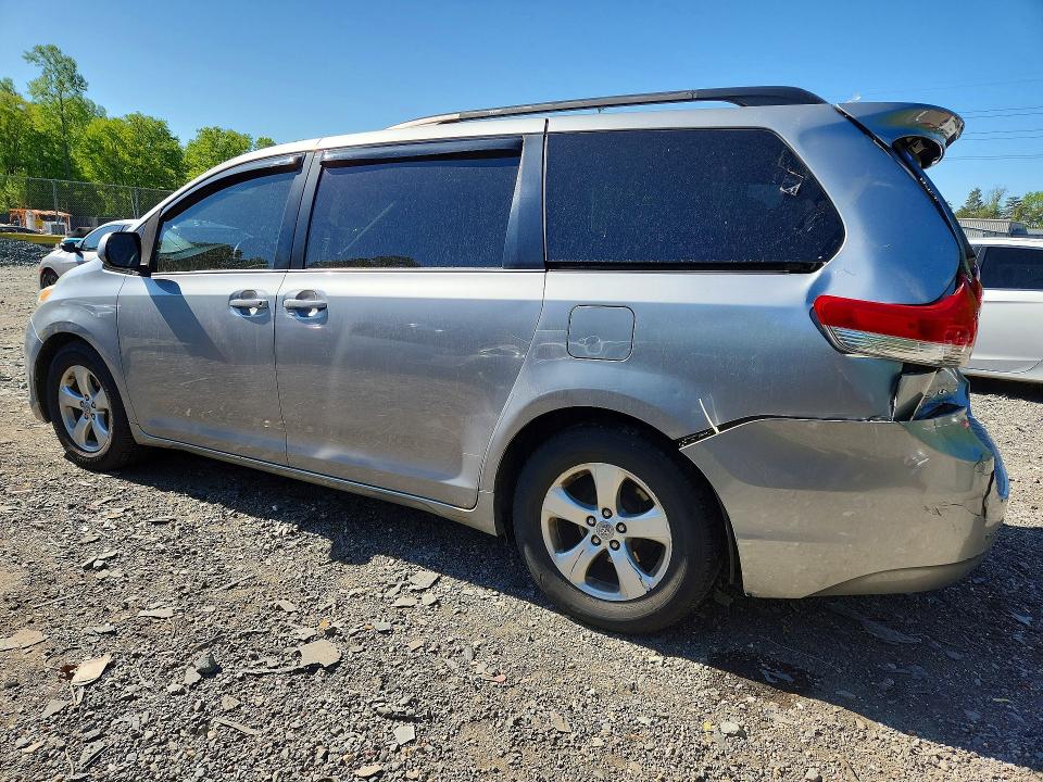 Продажа на аукционе авто 2011 Toyota Sienna, vin: 5TDKK3DCXBS133101, номер лота: 50407046