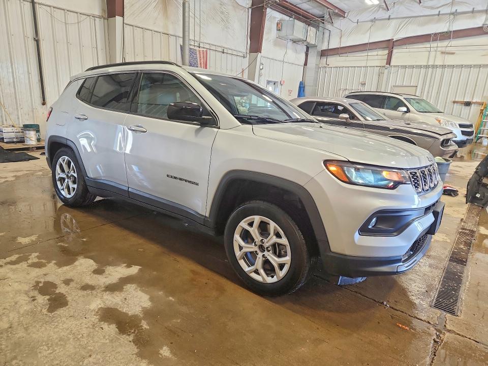 Продажа на аукционе авто 2025 Jeep Compass, vin: 3C4NJDBN6ST520714, номер лота: 49261366