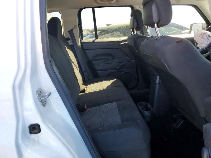 48857336 :رقم المزاد ، 1C4NJPBA4GD561449 vin ، 2016 Jeep Patriot مزاد بيع