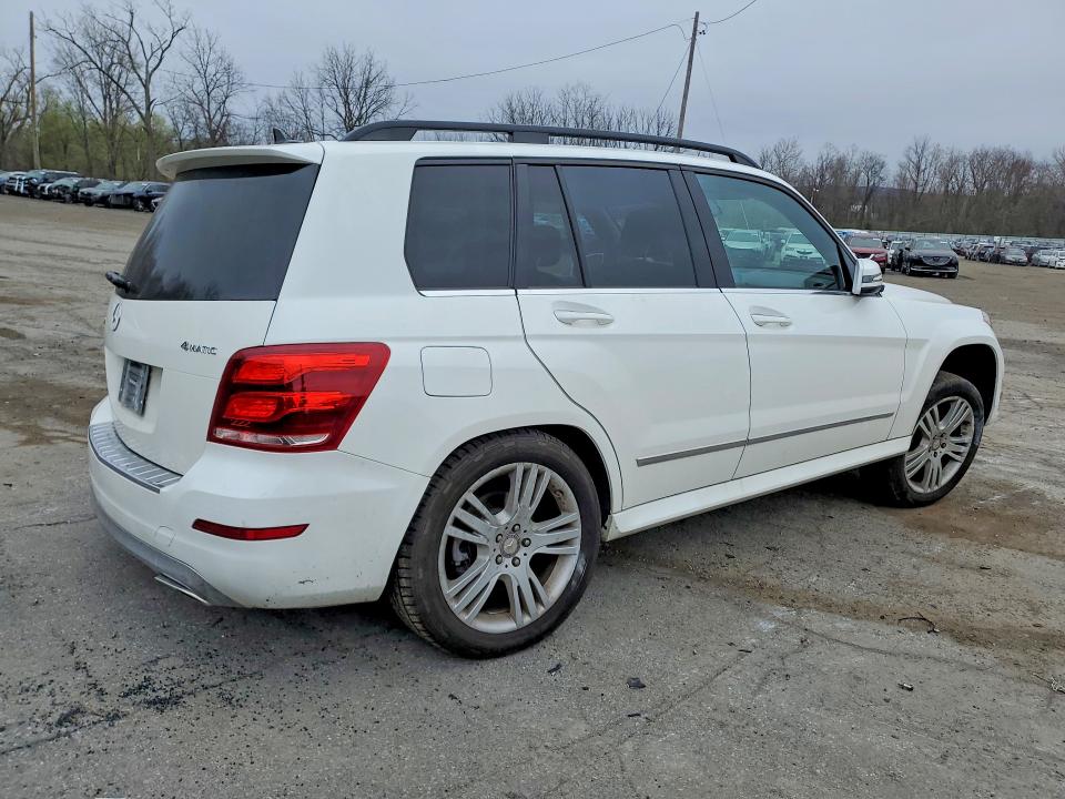 Продаж на аукціоні авто 2015 Mercedes-benz Glk, vin: WDCGG8JB4FG395027, номер лоту: 49742386