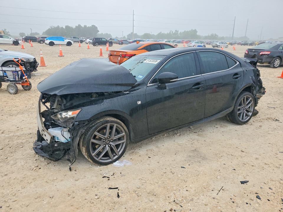 51523536 :رقم المزاد ، JTHBF1D27F5071165 vin ، 2015 Lexus Is مزاد بيع
