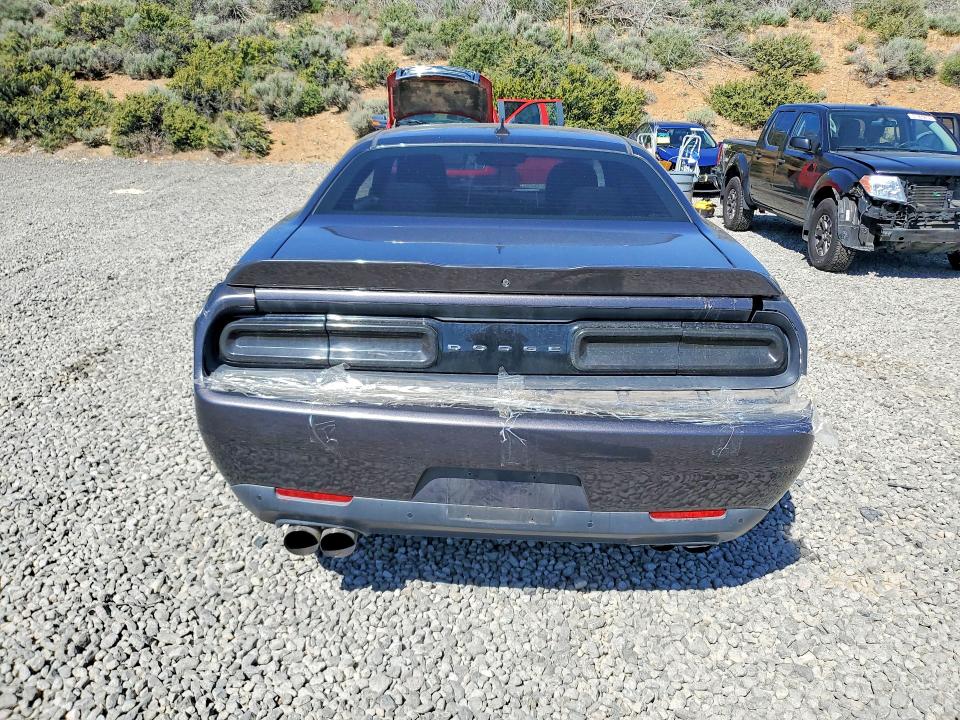 51827236 :رقم المزاد ، 2C3CDZAT9FH924458 vin ، 2015 Dodge Challenger مزاد بيع