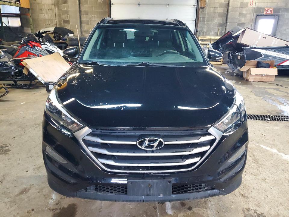 48410536 :رقم المزاد ، KM8J3CA49JU837267 vin ، 2018 Hyundai Tucson مزاد بيع