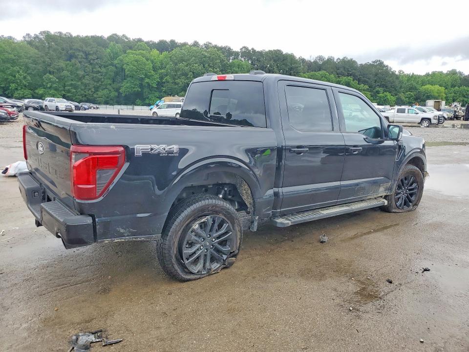 Продажа на аукционе авто 2025 Ford F150, vin: 1FTFW3LDXSFC03910, номер лота: 51399936