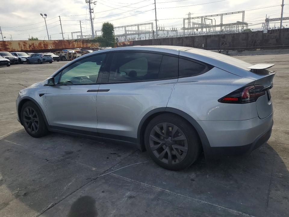 48512966 :رقم المزاد ، 7SAXCDE55RF458345 vin ، 2024 Tesla Model X مزاد بيع