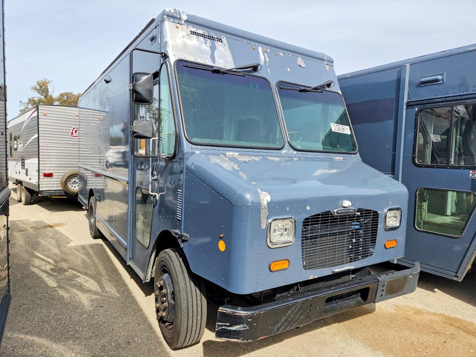 2020 Freightliner Chassis მანქანა იყიდება აუქციონზე, vin: 4UZAC2EA1LCLZ7001, აუქციონის ნომერი: 55084796