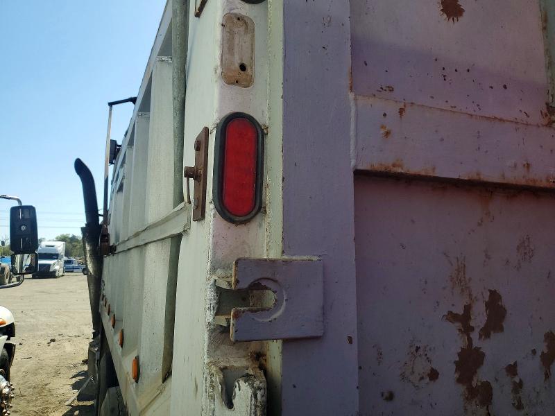 49108496 :رقم المزاد ، 1NP5LB0X5WN445523 vin ، 1998 Peterbilt 379 مزاد بيع