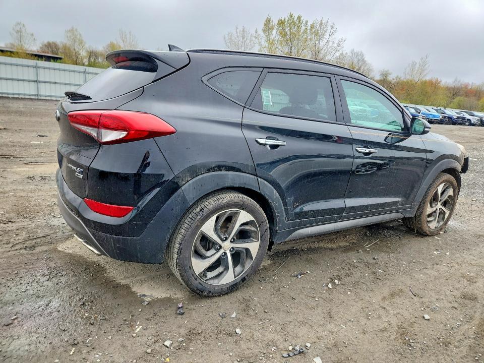 51804156 :رقم المزاد ، KM8J3CA22GU205167 vin ، 2016 Hyundai Tucson مزاد بيع
