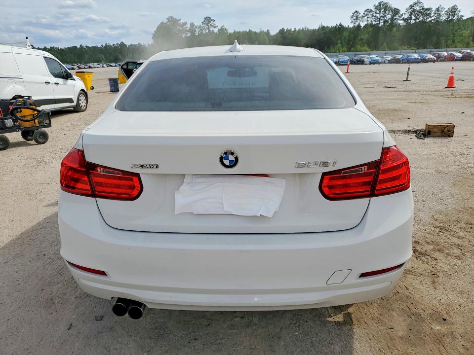 49853466 :رقم المزاد ، WBA3B5C56DF594749 vin ، 2013 Bmw 328 مزاد بيع