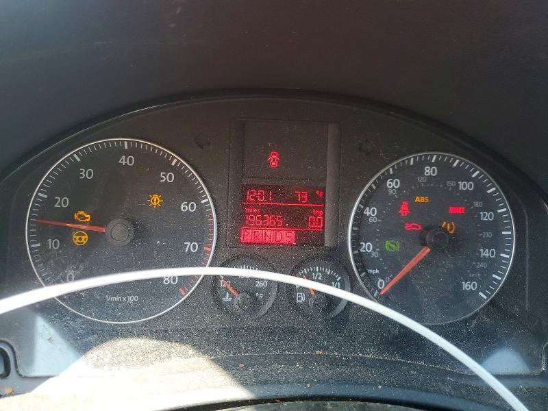 2008 Volkswagen Rabbit მანქანა იყიდება აუქციონზე, vin: WVWBA71KX8W008145, აუქციონის ნომერი: 50969606