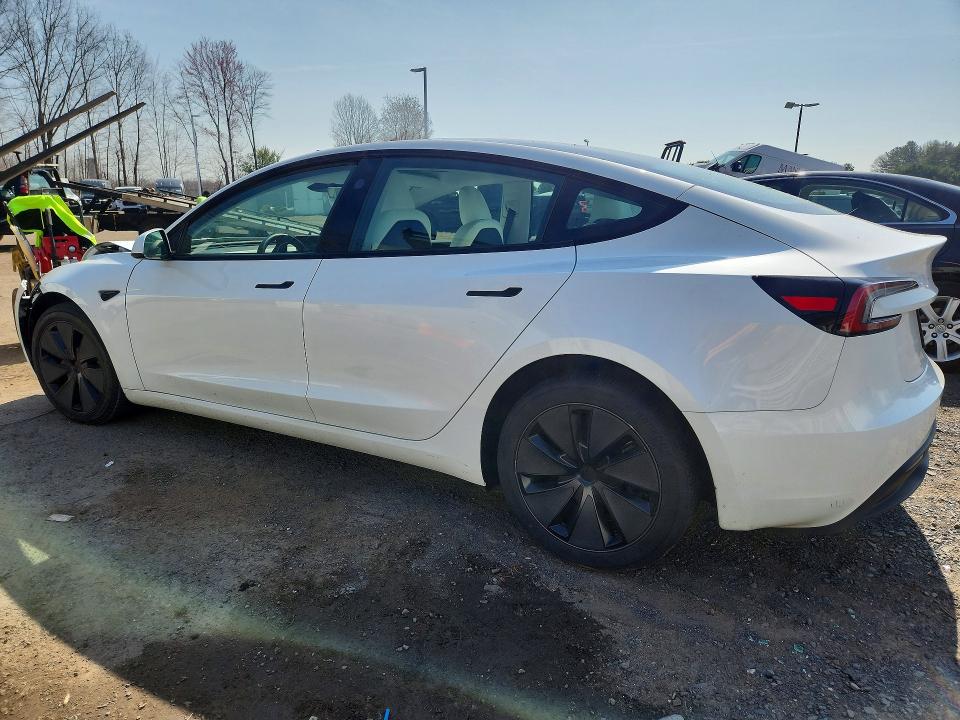 Продаж на аукціоні авто 2024 Tesla Model 3, vin: 5YJ3E1EB9RF811289, номер лоту: 49568496