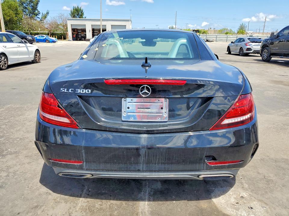 2020 Mercedes-benz Slc მანქანა იყიდება აუქციონზე, vin: W1KPK3JA0LF170786, აუქციონის ნომერი: 51656316