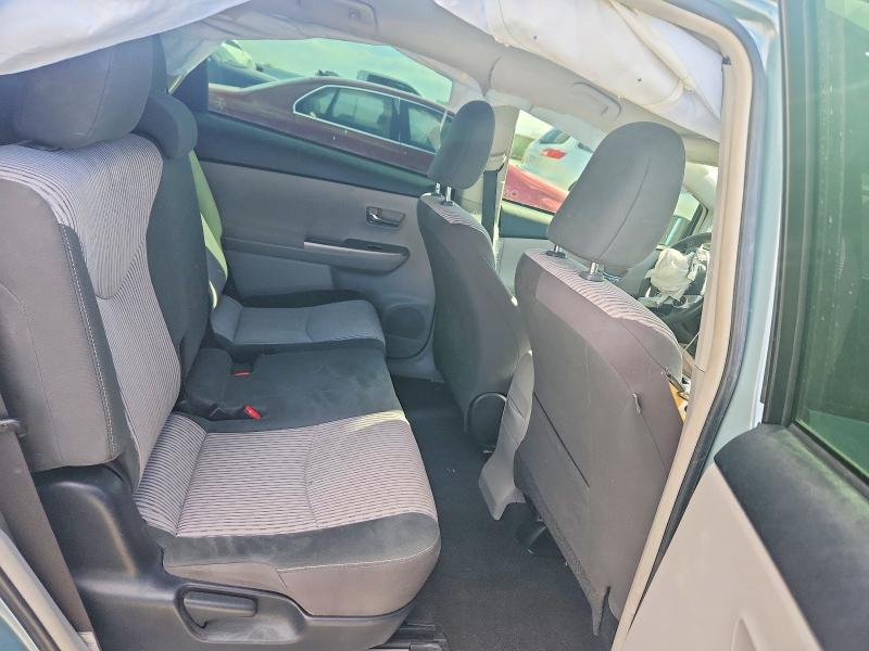 Продажа на аукционе авто 2016 Toyota Prius V, vin: JTDZN3EU8GJ054706, номер лота: 51457556