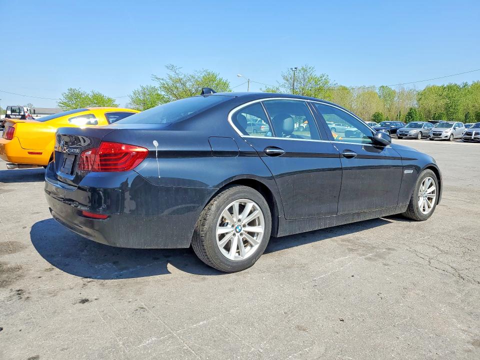 48452856 :رقم المزاد ، WBA5A7C55FD627424 vin ، 2015 Bmw 528 مزاد بيع