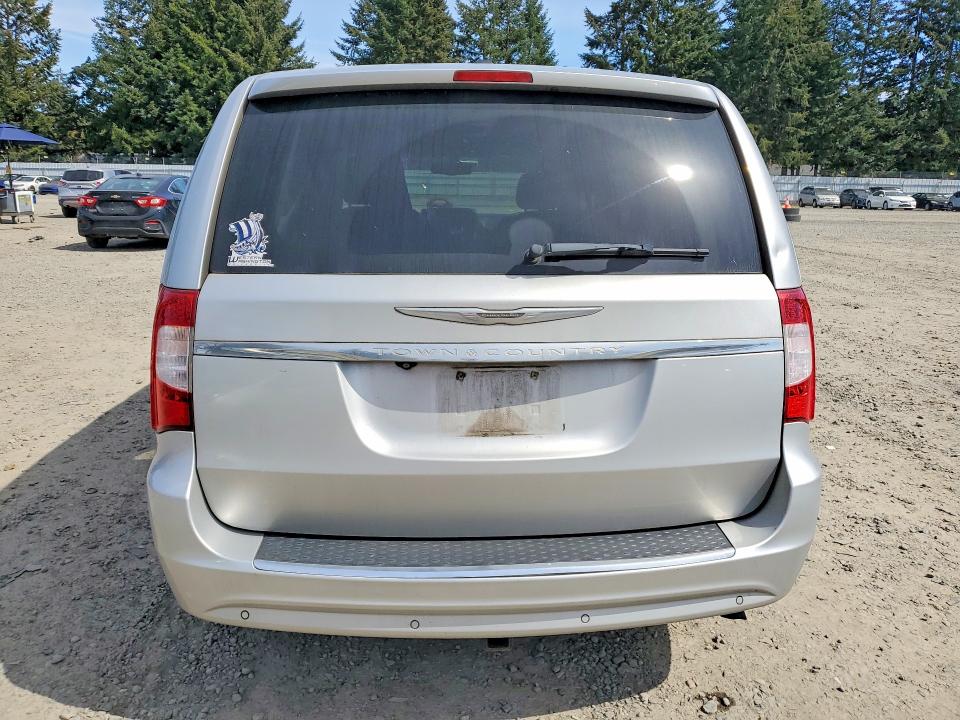 47593566 :رقم المزاد ، 2C4RC1CG6CR233338 vin ، 2012 Chrysler Town & Country مزاد بيع
