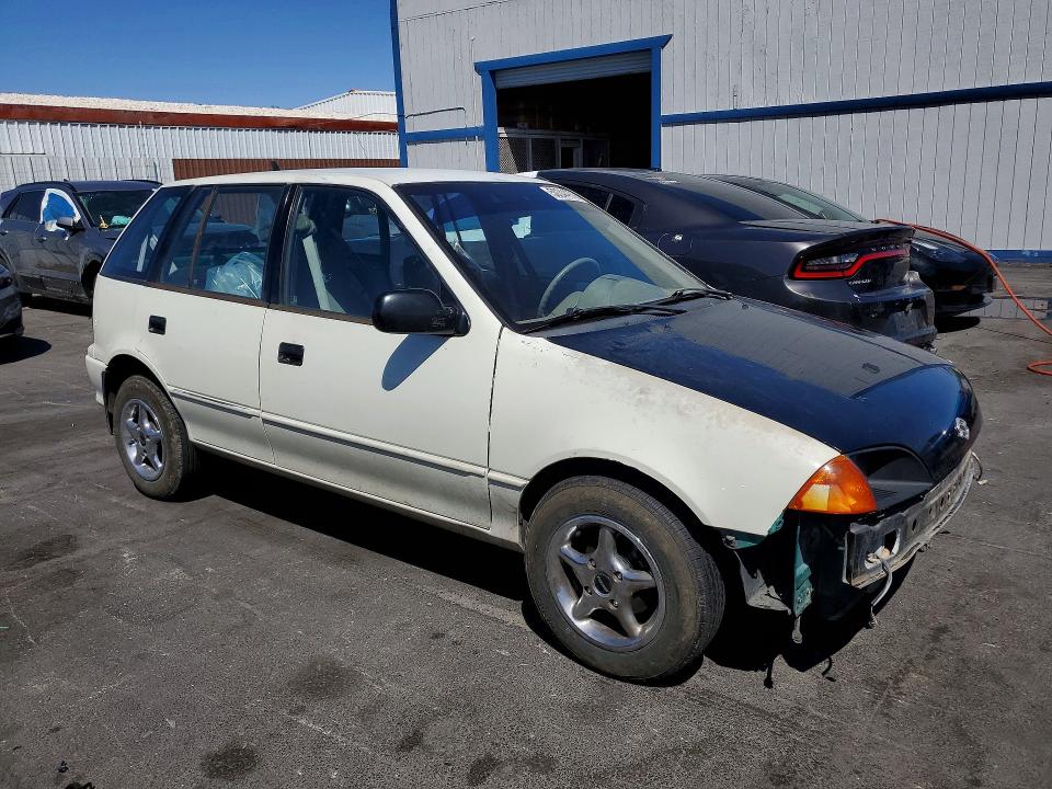 1994 Geo Metro მანქანა იყიდება აუქციონზე, vin: 2C1MR6463R6785074, აუქციონის ნომერი: 50344976