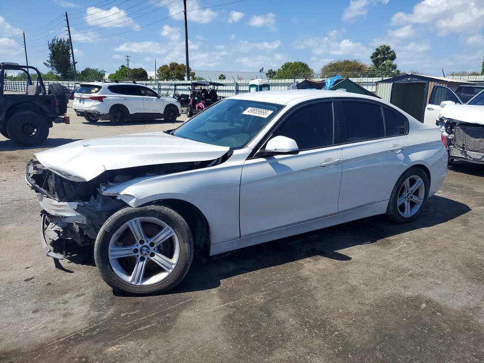 49855666 :رقم المزاد ، WBA3B1G56ENT01099 vin ، 2014 Bmw 320 مزاد بيع