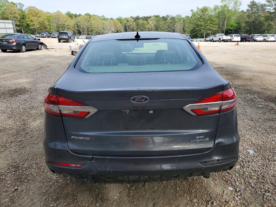 49220326 :رقم المزاد ، 3FA6P0LU8KR184939 vin ، 2019 Ford Fusion مزاد بيع