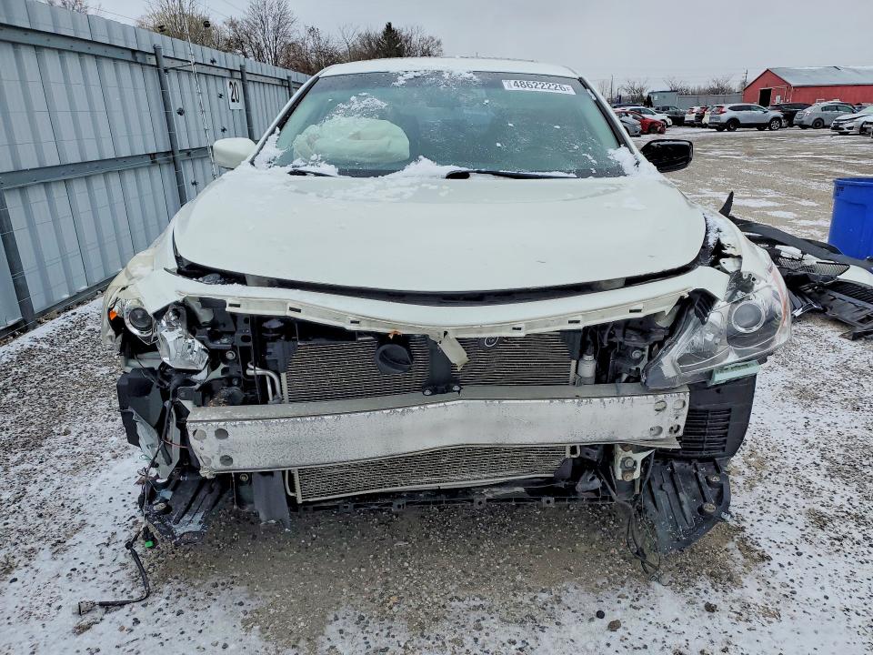 Продажа на аукционе авто 2015 Nissan Altima, vin: 1N4AL3AP1FN397017, номер лота: 48622226