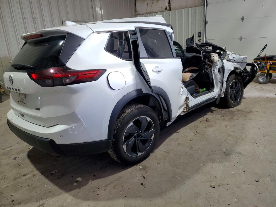 Продажа на аукционе авто 2025 Nissan Rogue, vin: 5N1BT3BB1SC820293, номер лота: 50769936