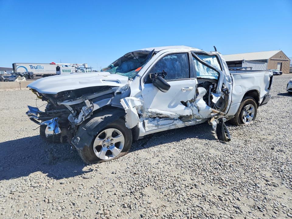 49727536 :رقم المزاد ، 1C6SRFFT5KN575579 vin ، 2019 Ram 1500 مزاد بيع