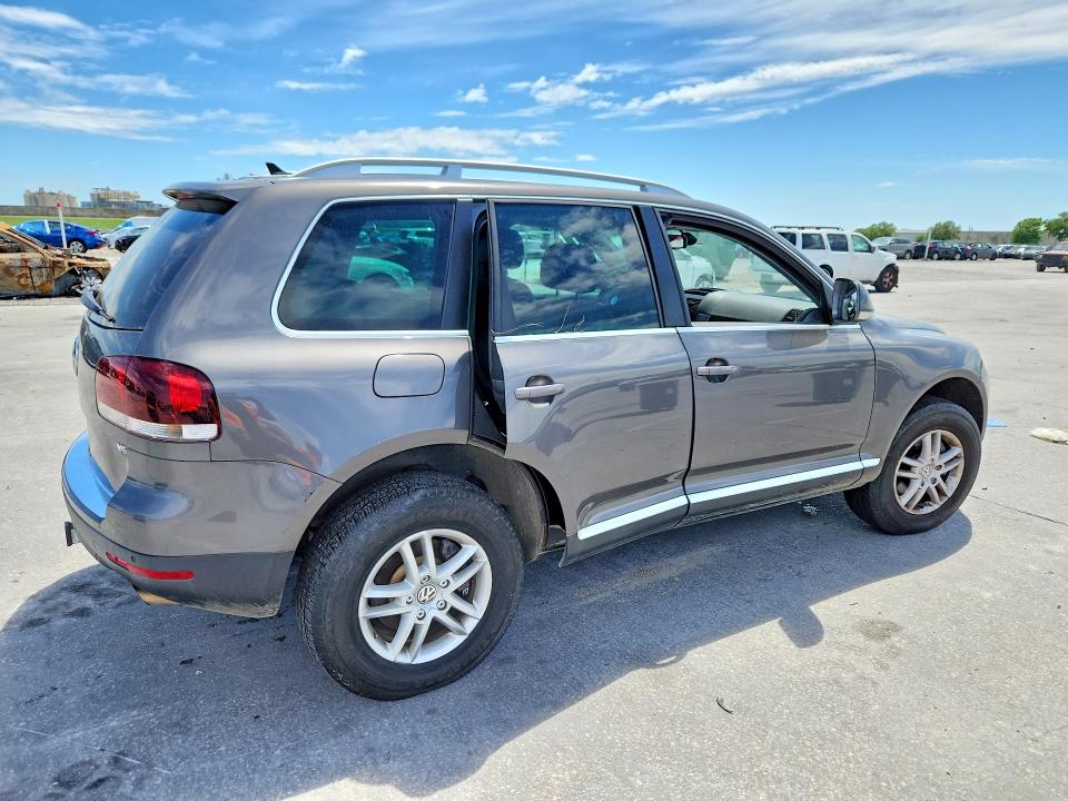 Продажа на аукционе авто 2010 Volkswagen Touareg, vin: WVGBF7A95AD002040, номер лота: 48568956
