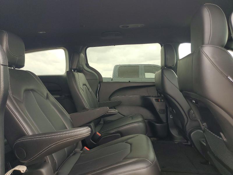 Продажа на аукционе авто 2026 Chrysler Pacifica, vin: 2C4RC1BG2TR197343, номер лота: 48937876