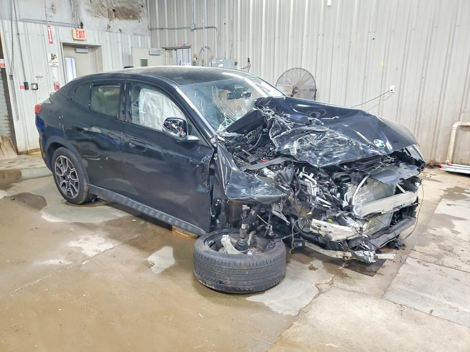 49785706 :رقم المزاد ، WBX63GM00S5380163 vin ، 2025 Bmw X2 مزاد بيع