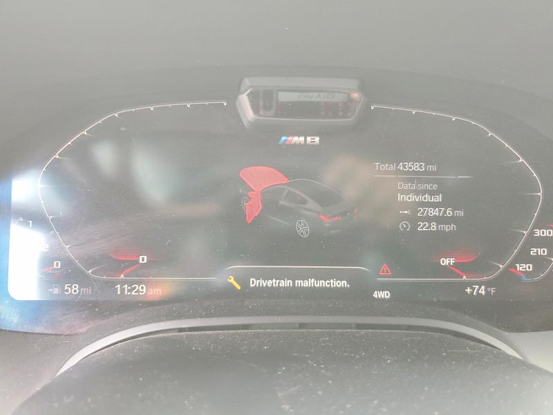 49313646 :رقم المزاد ، WBSGV0C03NCH18297 vin ، 2022 Bmw M8 مزاد بيع