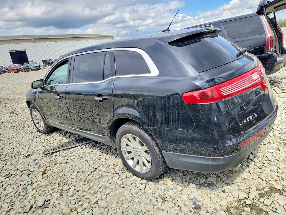 Auction sale of the 2018 Lincoln Mkt, vin: 2LMHJ5NK5JBL01869, lot number: 50638436