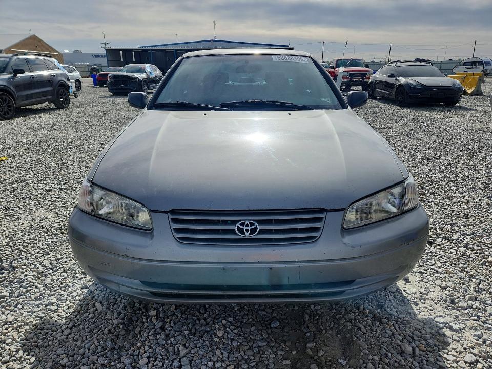 Продажа на аукционе авто 1998 Toyota Camry, vin: 4T1BF28KXWU062172, номер лота: 50880106