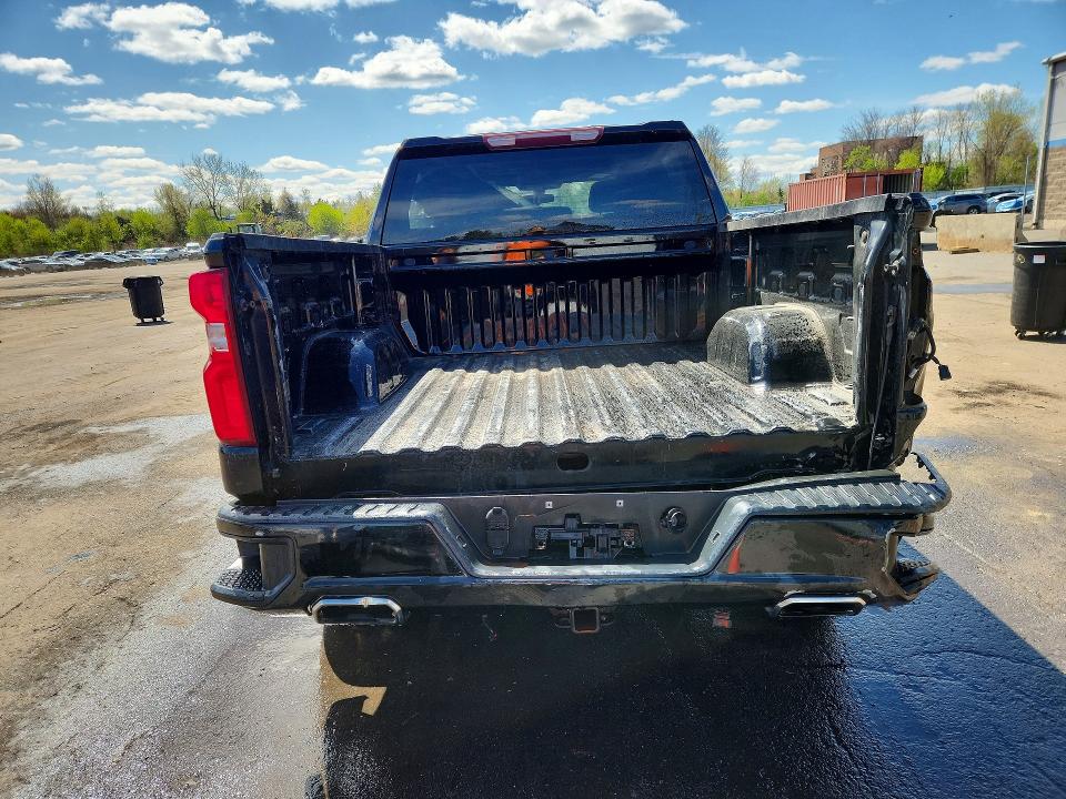 Продажа на аукционе авто 2021 Chevrolet Silverado, vin: 3GCUYEED3MG378561, номер лота: 50261296