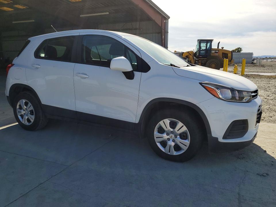 50310006 :رقم المزاد ، KL7CJKSB8HB174254 vin ، 2017 Chevrolet Trax مزاد بيع