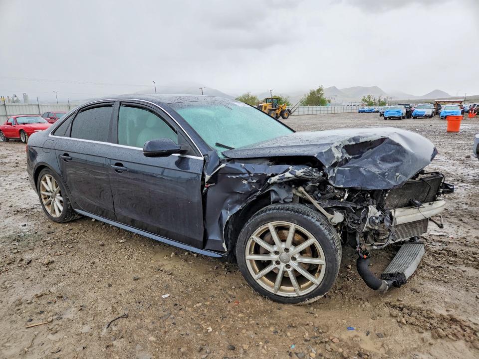 Продаж на аукціоні авто 2014 Audi A4, vin: WAUBFAFL4EN031614, номер лоту: 51382946