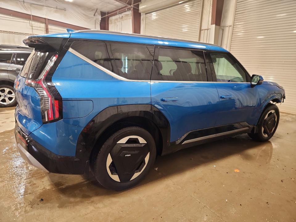 47113736 :رقم المزاد ، KNDADFS5XR6033618 vin ، 2024 Kia Ev9 مزاد بيع