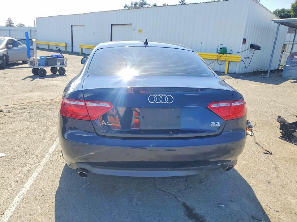 2009 Audi A5 მანქანა იყიდება აუქციონზე, vin: WAUDK78T89A044111, აუქციონის ნომერი: 49983946